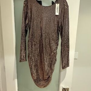 L’agence mini—brand new gold and black sparkle mini!!